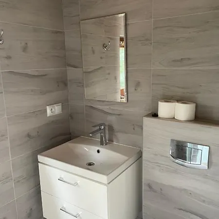 Sosnowy Pietro Zator 度假居